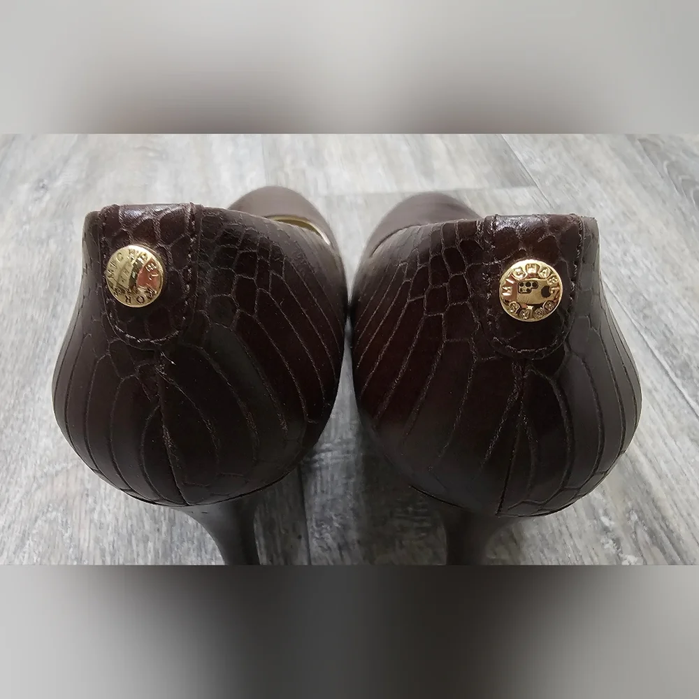 Michael Kors GP14F Brown Snake Skin Heels-Size 5M